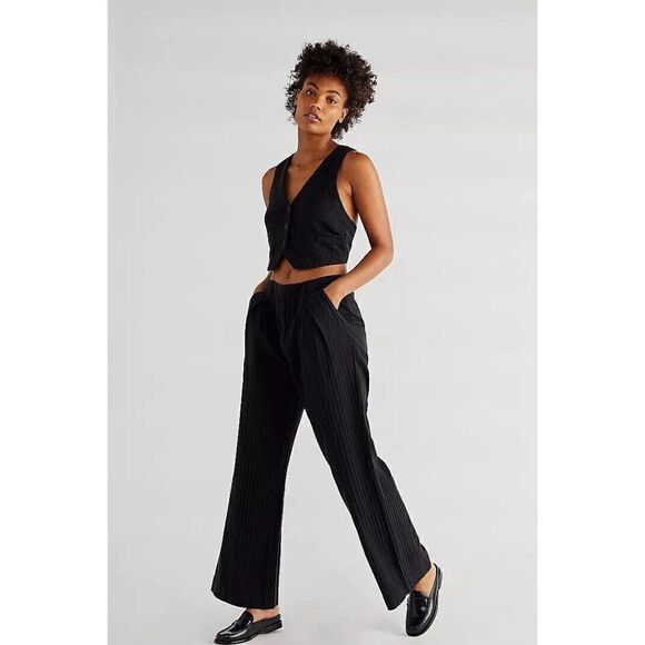 NWT FREE PEOPLE Sz XS GIVE ME GOOD TIMES SET 2 PC VEST & PANT IN BLACK - Picture 1 of 4